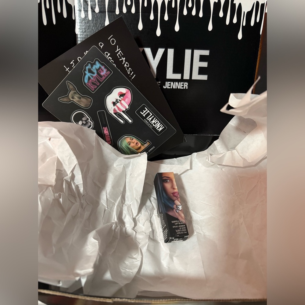 King Kylie lip glaze